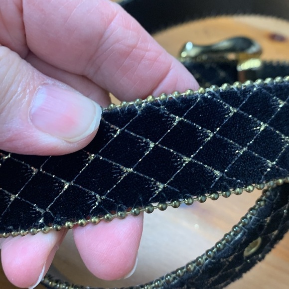 Cleo NWOT black belt with sparkle, gold buckle - Picture 3 of 8